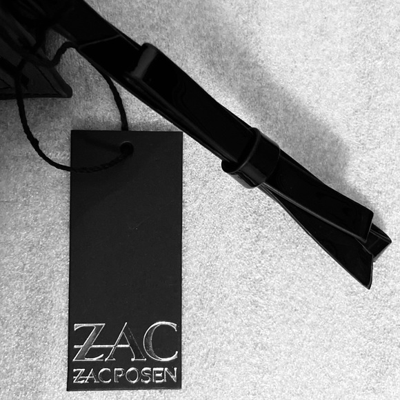 ZAC POSEN EARTHETTE PATENT LEATHER WRISTLET WALLET - Picture 5 of 6